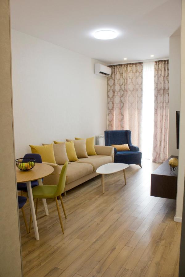 Sameba Bell, Luxury Apartment Тбілісі Екстер'єр фото