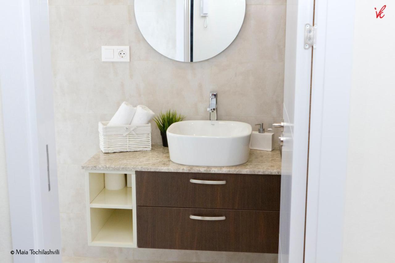 Sameba Bell, Luxury Apartment Тбілісі Екстер'єр фото